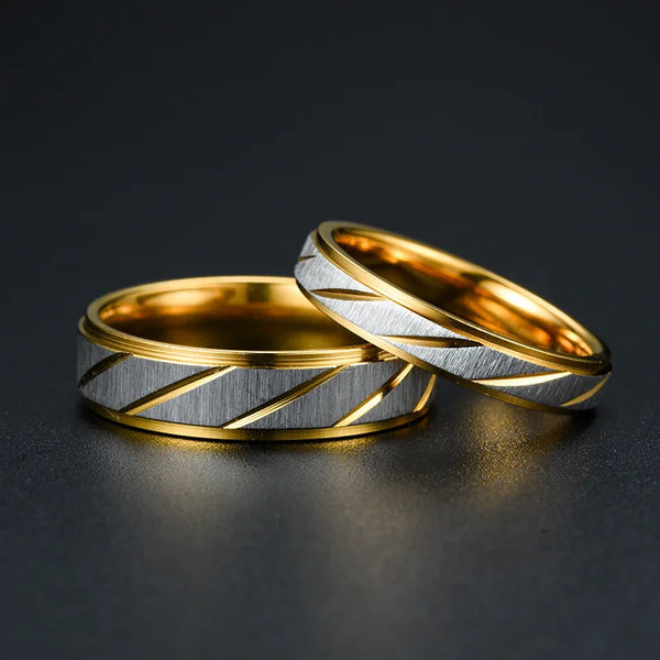 Unique Wave Pattern Stainless Steel Couple Rings for Engagement and Wedding